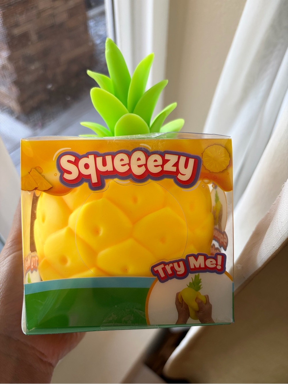 Squeezy Pineapple Squishy Toy - Yellow & Green